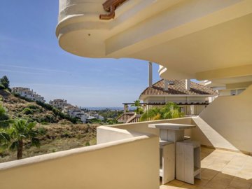 Aloha Hill Club apartment for sale (3)