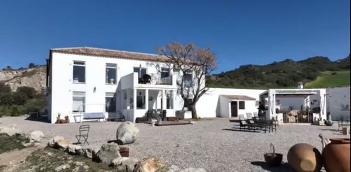 Image No.1-10 Bed Villa for sale