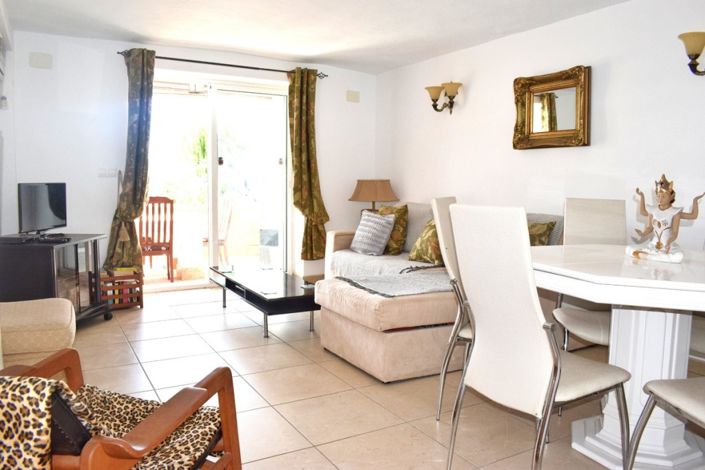 Image No.19-10 Bed Villa for sale