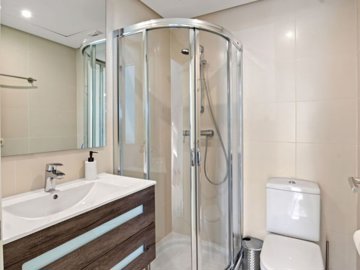 Alcazaba Lagoon apartment (23)