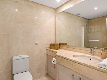 Alcazaba Lagoon apartment (24)