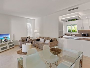 Alcazaba Lagoon apartment (14)