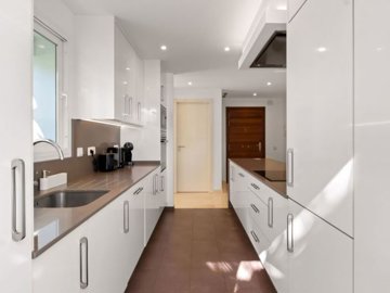 Alcazaba Lagoon apartment (18)