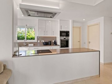 Alcazaba Lagoon apartment (19)