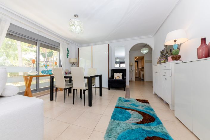 Image No.2-Appartement de 2 chambres à vendre à Marbella