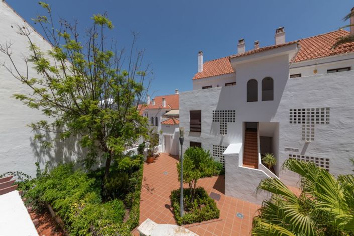 Image No.14-2 Bed Apartment for sale