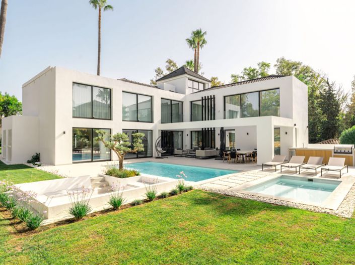 Image No.1-Villa de 4 chambres à vendre à Marbella