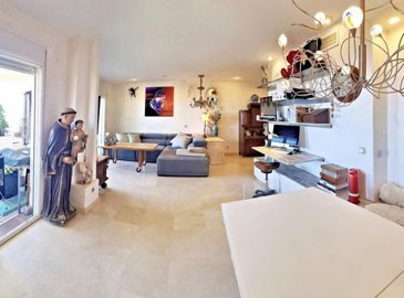 Living room 11