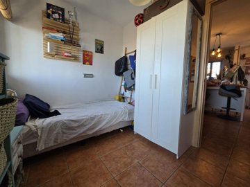 2nd Bedroom_2