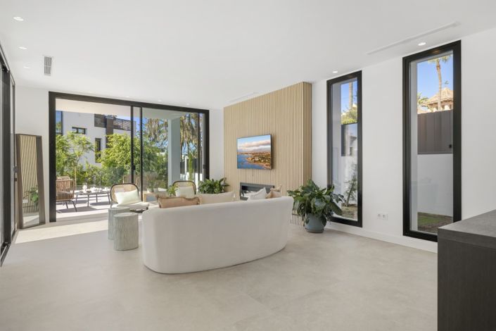 Image No.3-Villa de 5 chambres à vendre à Marbella