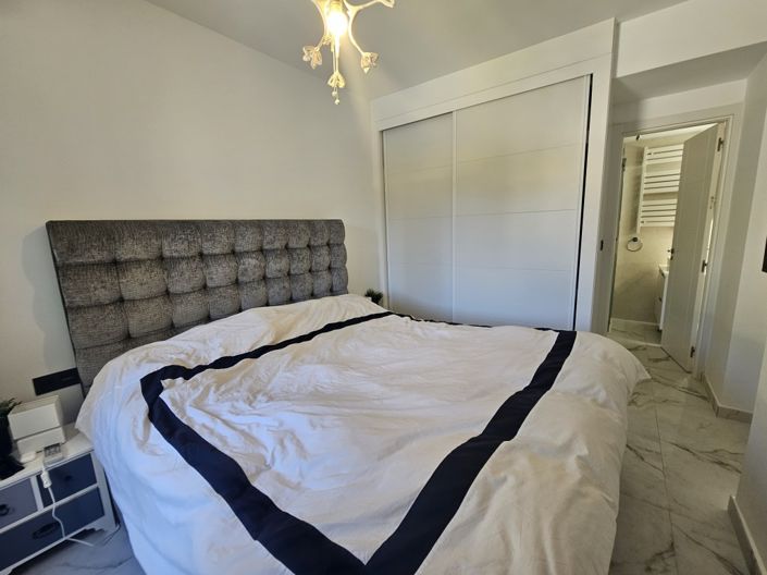 Image No.9-4 Bed Villa for sale