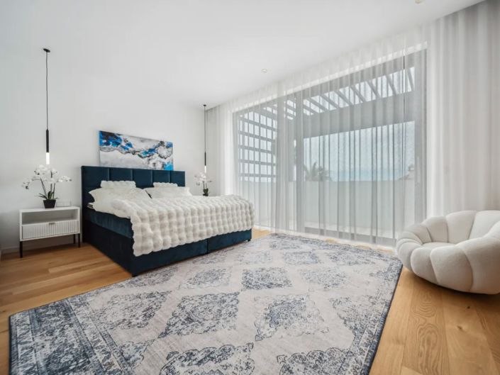 Image No.14-6 Bed Villa for sale