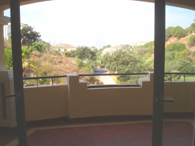 Image No.15-2 Bed Apartment for sale