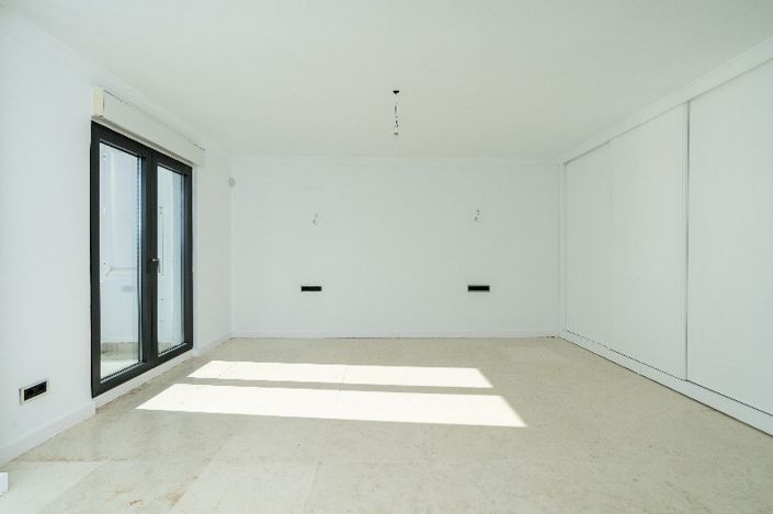 Image No.19-Villa de 5 chambres à vendre à Benalmadena