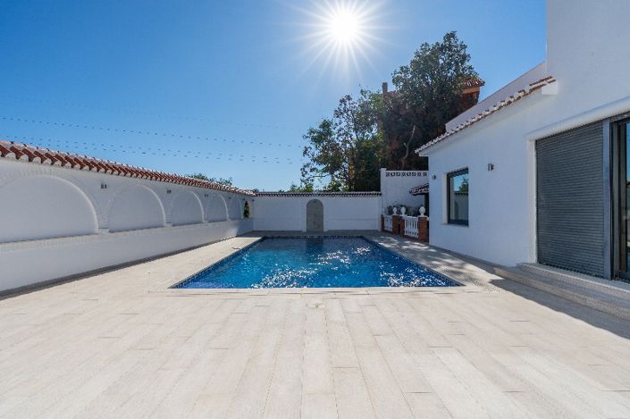 Image No.2-Villa de 5 chambres à vendre à Benalmadena