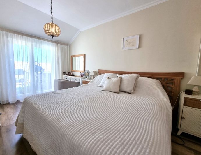 Image No.15-3 Bed Duplex for sale