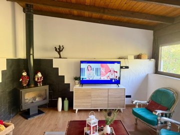 WhatsApp Image 2025-11-10 at 16.09.36 (1)