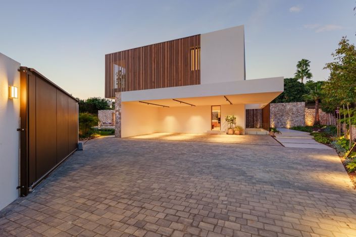 Image No.11-5 Bed Villa for sale