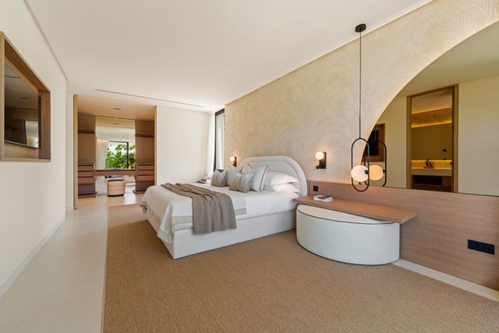 Image No.3-5 Bed Villa for sale