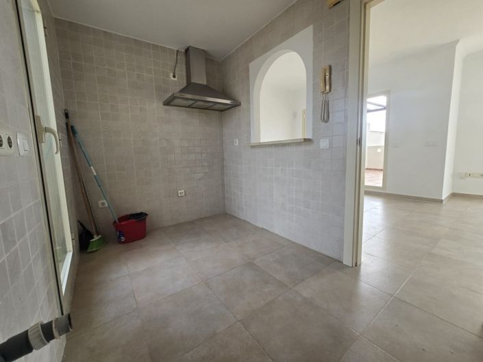 Image No.5-2 Bed Property for sale