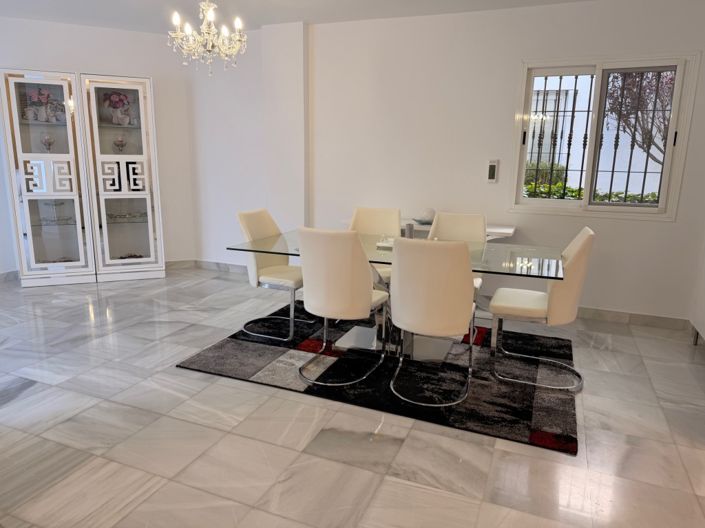 Image No.20-Maison de ville de 2 chambres à vendre à Marbella