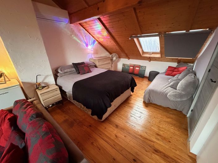 Image No.18-4 Bed Townhouse for sale