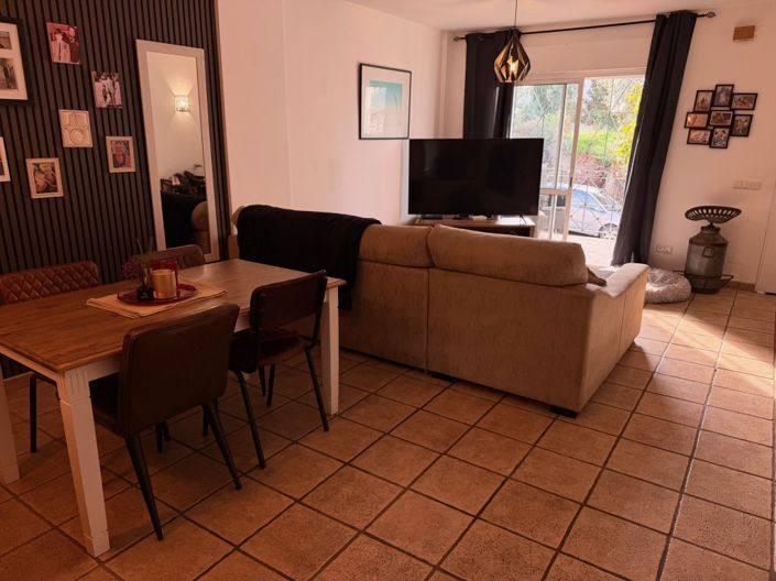 Image No.5-4 Bed Townhouse for sale