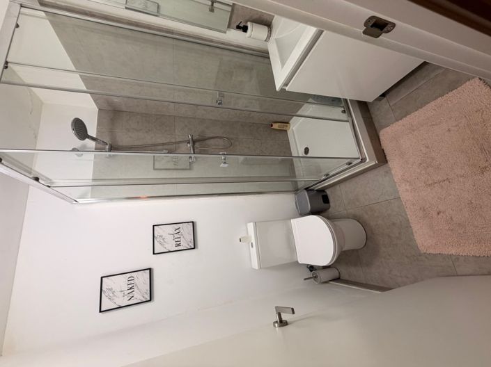 Image No.8-4 Bed Townhouse for sale