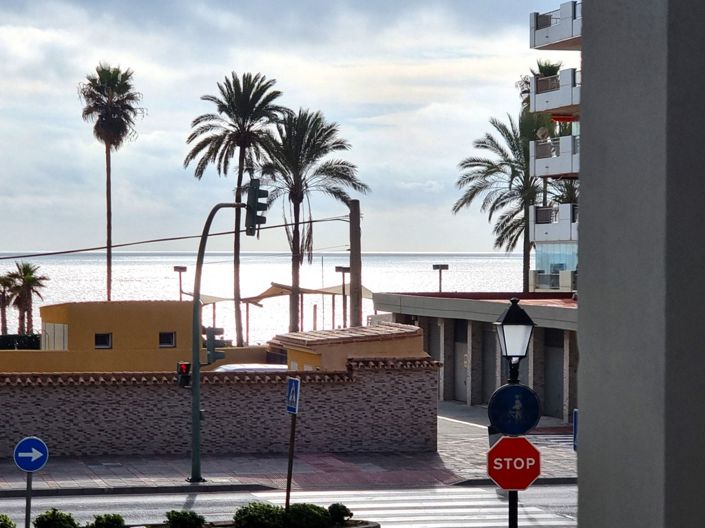 Image No.10-3 Bed Apartment for sale