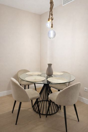 Image No.14-3 Bed Property for sale