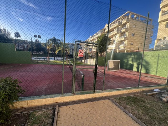 Image No.16-3 Bed Property for sale