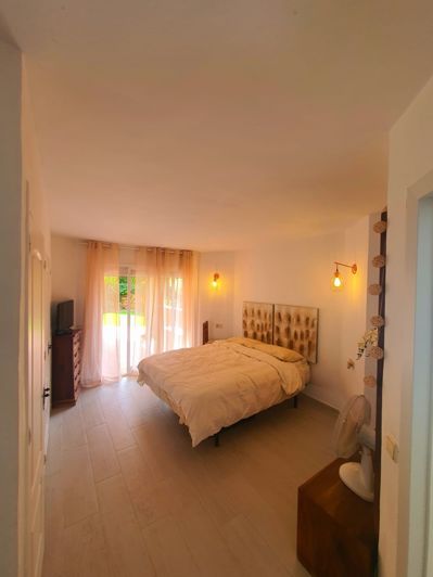 Image No.11-4 Bed Apartment for sale