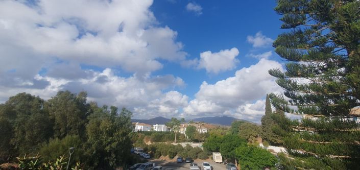 Image No.4-3 Bed Property for sale