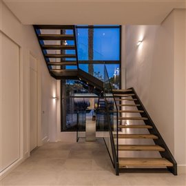 15-11d12f2f454f2f5e9b981fdd8b901d51