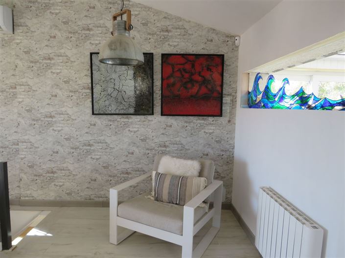 Image No.10-2 Bed Townhouse for sale