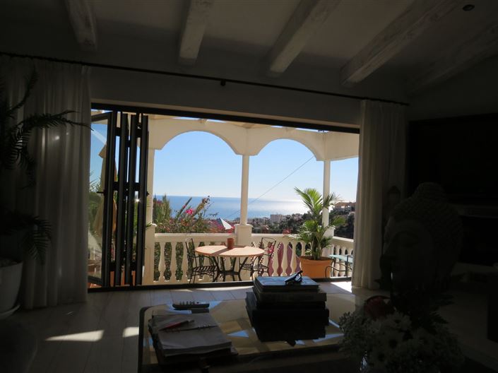 Image No.11-2 Bed Townhouse for sale