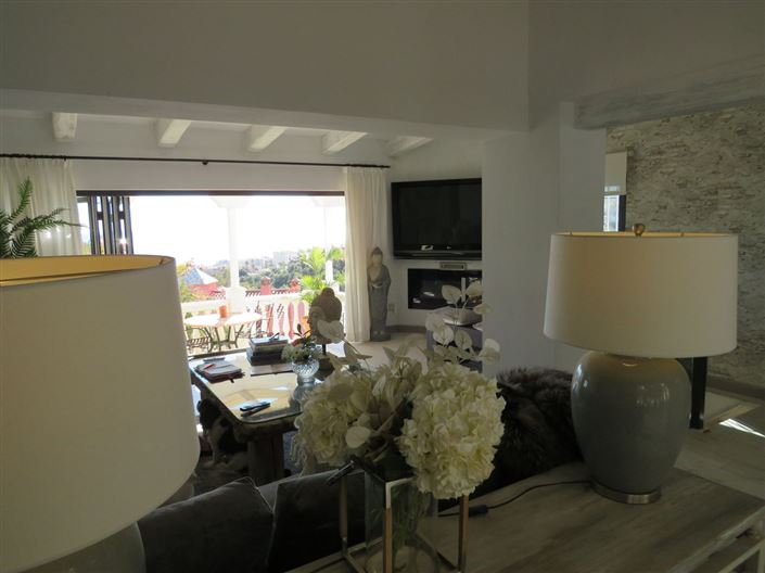 Image No.5-2 Bed Townhouse for sale