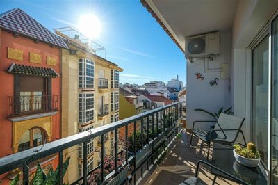 1-7980e48d732b6fc85c14b43b94d2aa54