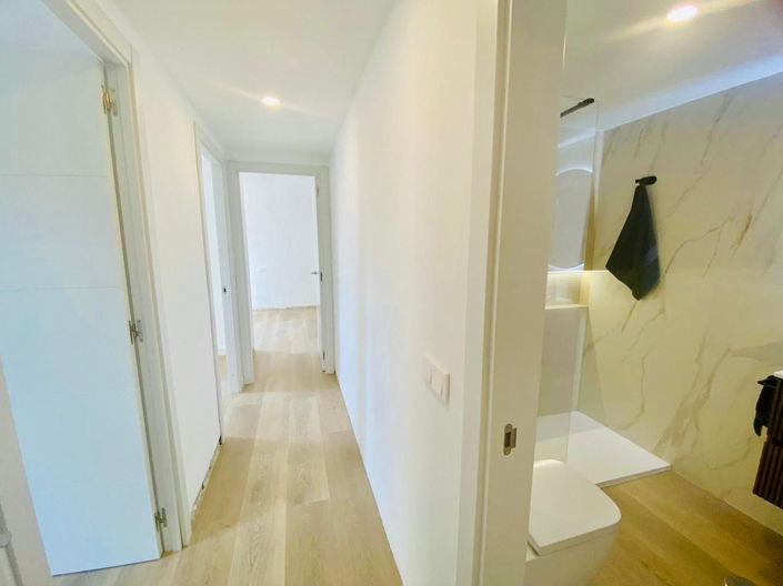 Image No.8-3 Bed Apartment for sale