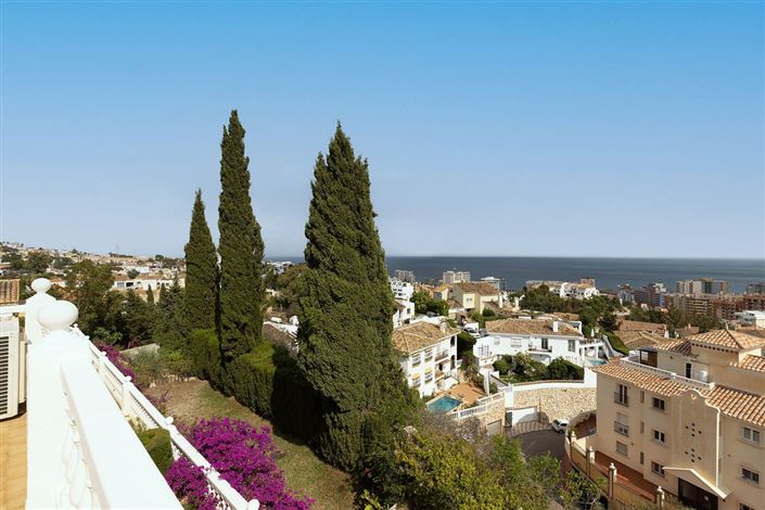 Image No.28-6 Bed Villa for sale