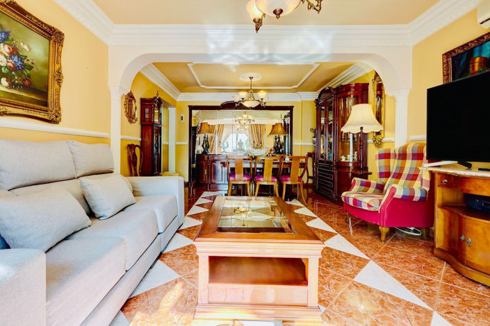 Image No.18-3 Bed Apartment for sale