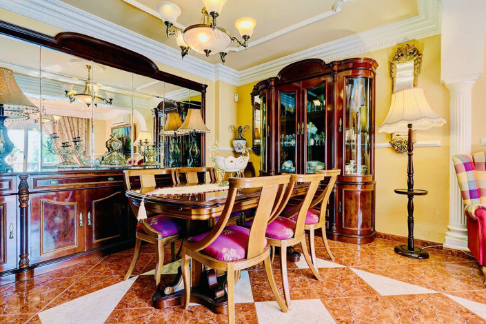 Image No.19-3 Bed Apartment for sale