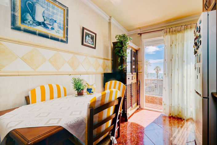 Image No.23-3 Bed Apartment for sale