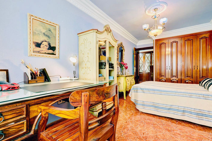 Image No.28-3 Bed Apartment for sale