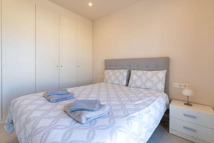 Image No.16-2 Bed Apartment for sale