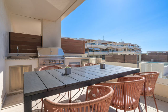 Image No.20-2 Bed Apartment for sale