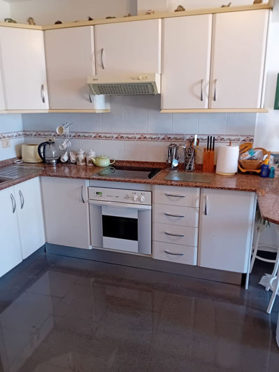 Image No.8-3 Bed Apartment for sale