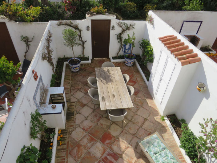 Image No.18-4 Bed Townhouse for sale