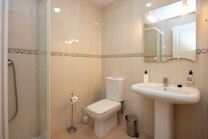 Image No.9-2 Bed Apartment for sale