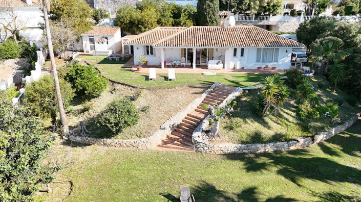 Image No.11-4 Bed Villa for sale